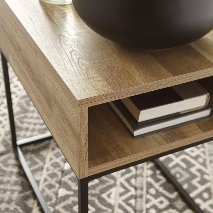 Gerdanet End Table