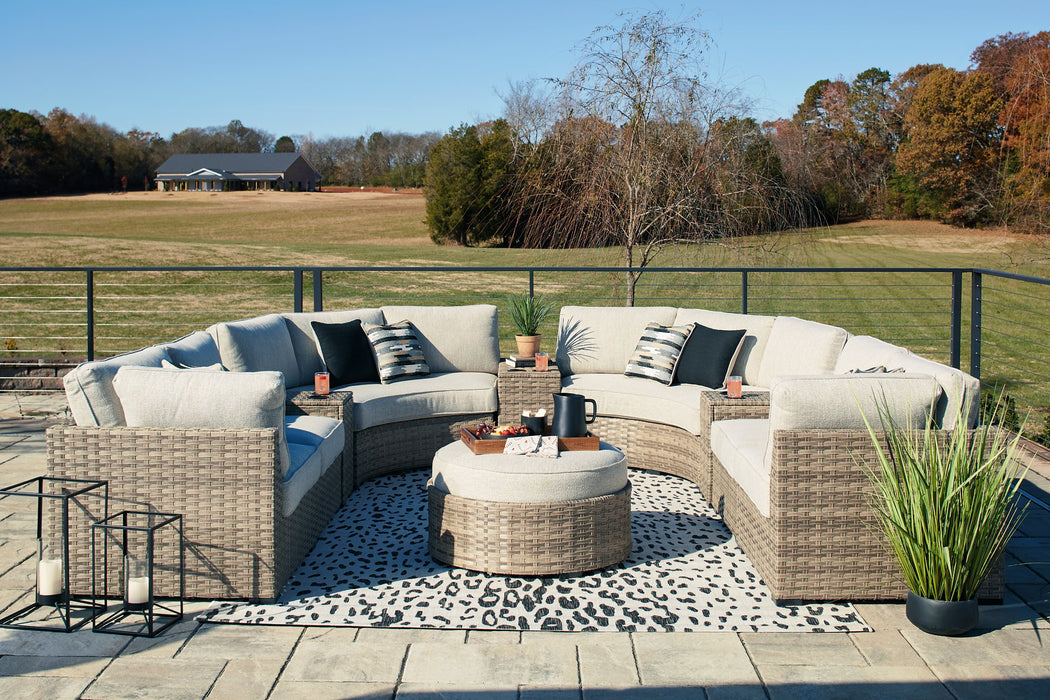 Calworth 10-Piece Outdoor Seating Package